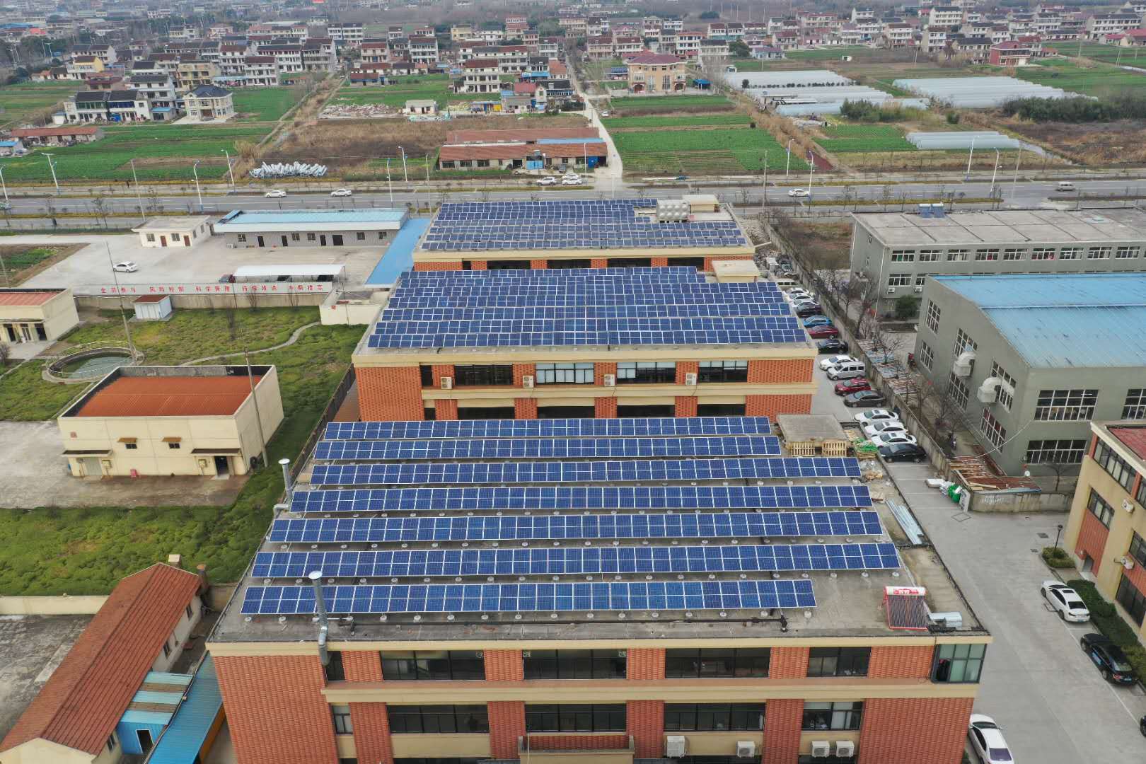 南通某橡塑机械800KW光伏发电项目